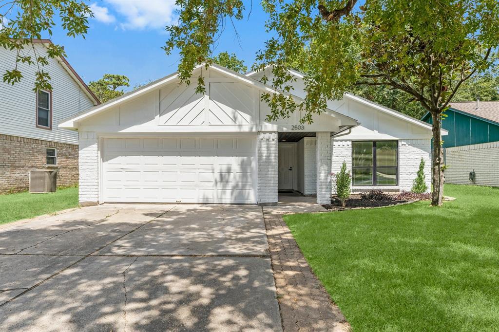 Loyanne Dr, Spring, TX 77373