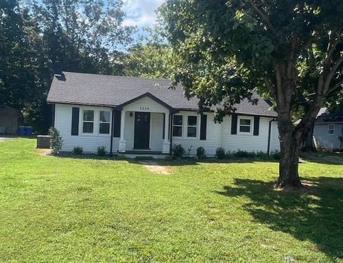 1228 Oliver St, Bowling Green, KY, 42104-3241 | Card Image