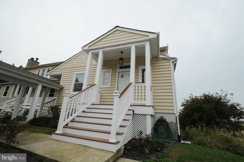 1108 Meredith Ln, DAVIDSONVILLE, MD, 21035-1624 | Card Image