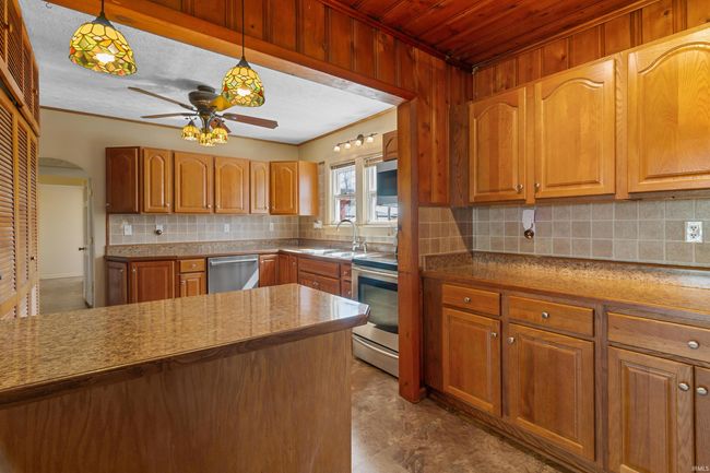 9363 S Marion Rd, House other with 3 bedrooms, 2 bathrooms and null parking in Warren IN | Image 10