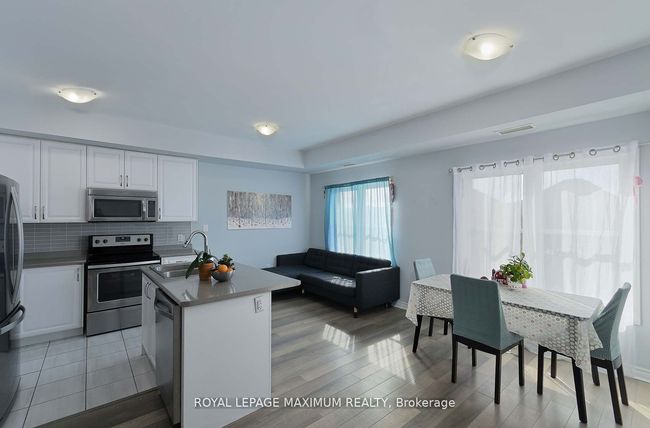 214 - 3905 Major Mackenzie Dr, Condo with 2 bedrooms, 3 bathrooms and null parking in Woodbridge ON | Image 5