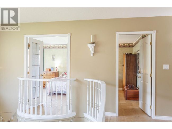 6655 Cosens Bay Rd, House other with 7 bedrooms, 5 bathrooms and 8 parking in Coldstream BC | Image 29