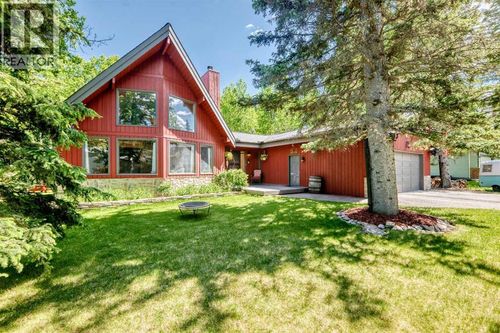 51 Manyhorses Dr, Redwood Meadows, AB, T3Z1A2 | Card Image