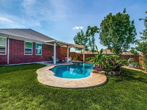 8620 Chelan Way, Fort Worth, TX, 76244-7925 | Card Image