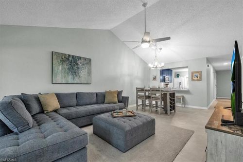 apt-h201-280 Timber Lake Cir, NAPLES, FL, 34104-0846 | Card Image