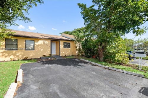 3005 Nw 204th Ter, Miami Gardens, FL, 33056-2011 | Card Image