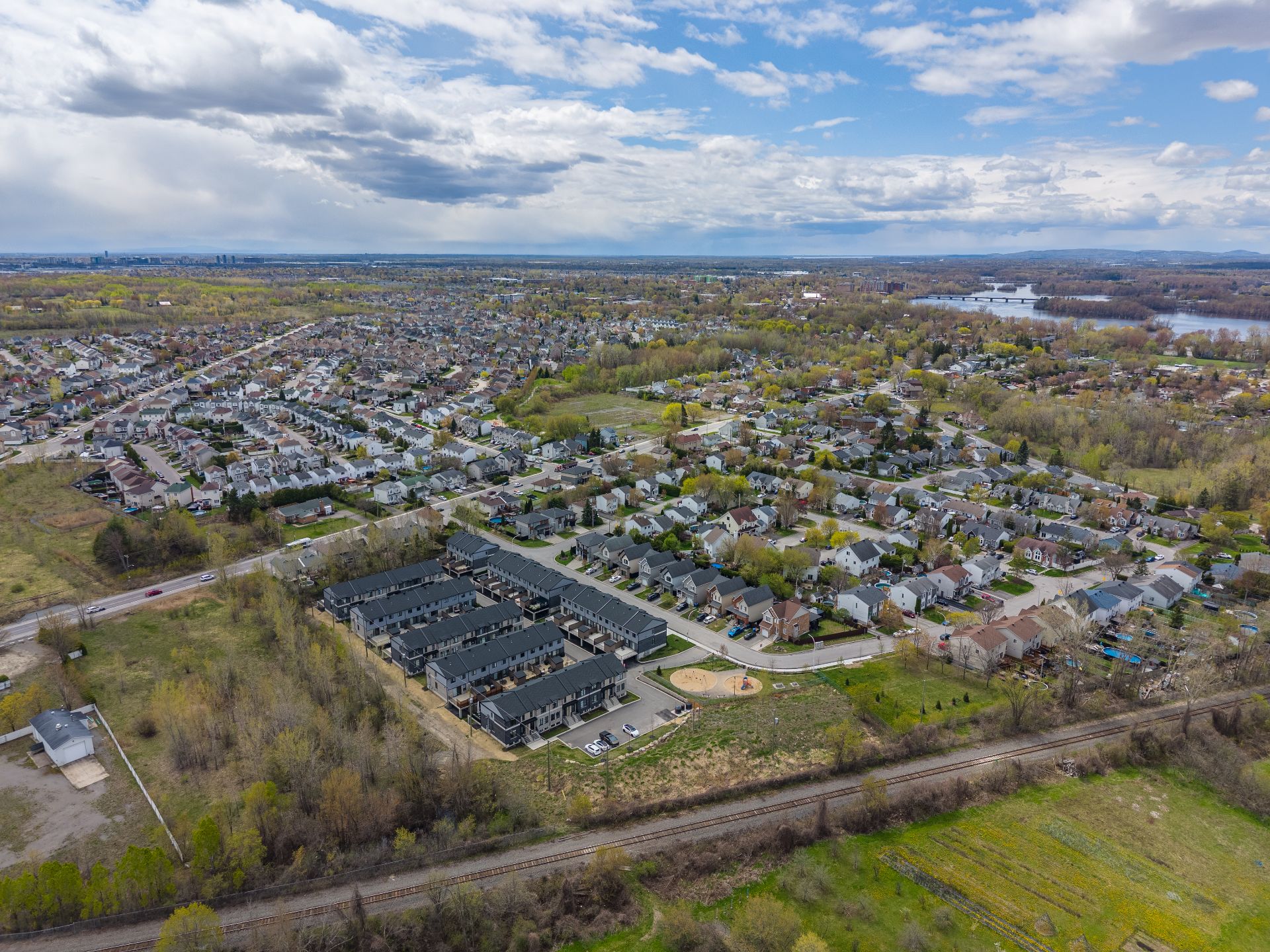 Residential in Laval (Sainte-Rose) 3