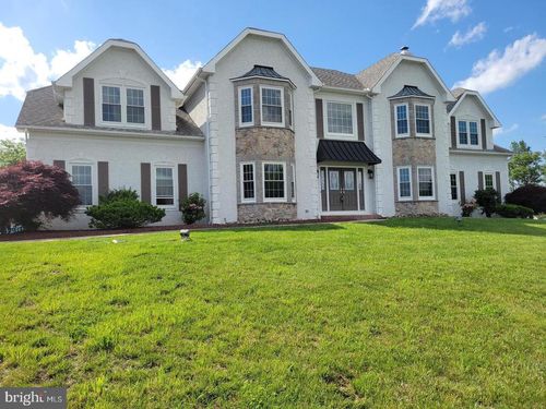 12 Foxview Cir, HOCKESSIN, DE, 19707-2504 | Card Image