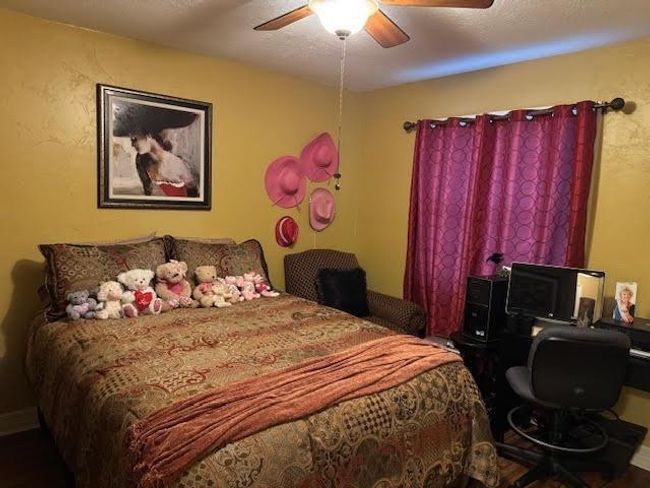 245 E Clover St, House other with 3 bedrooms, 2 bathrooms and 2 parking in Bridge City TX | Image 18