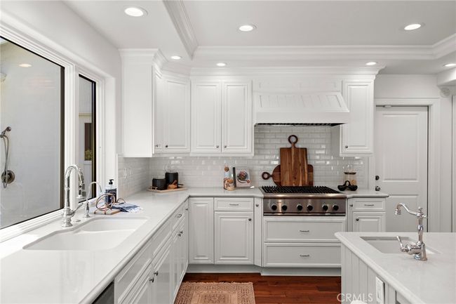 1230 Santiago Dr, House other with 5 bedrooms, 3 bathrooms and 3 parking in Newport Beach CA | Image 17