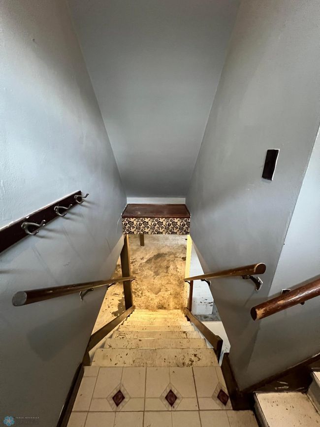 Basement Stairs | Image 16