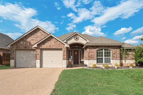 11016 Castle Oak Ln, Fort Worth, TX, 76108-4762 | Card Image