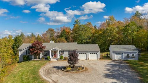 7 Eastman Loop, Newport, NH, 03773-7615 | Card Image