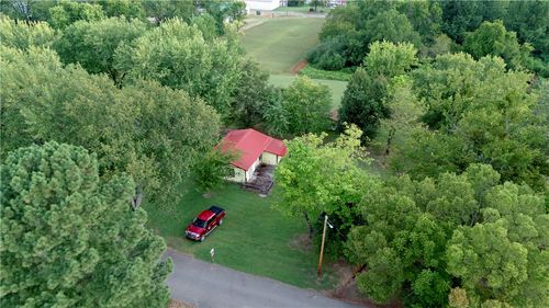 104 Smitherman St, Altus, AR, 72821-9142 | Card Image