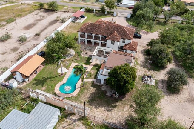 Birds eye view of property | Image 4