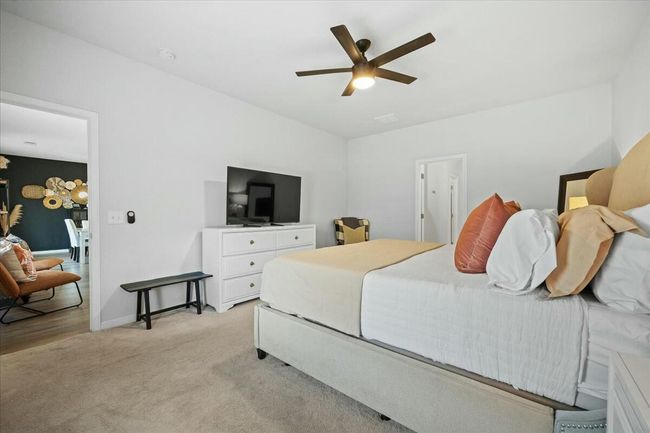 Primary Suite | Image 24