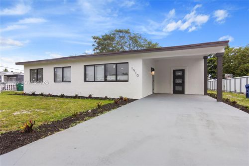 1910 Nw 134th St, Miami, FL, 33167-1454 | Card Image