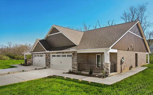 5019 Waterford Drive, Middletown, OH, 45042 | Card Image