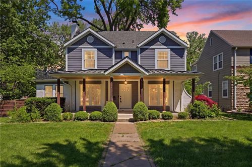 1124 W 77th St, Kansas City, MO, 64114-1658 | Card Image