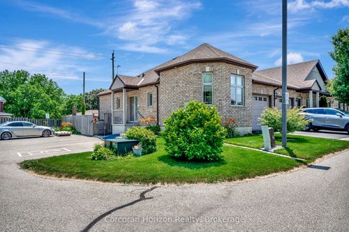 29-1038 Colborne St, Brantford, ON, N3S3T6 | Card Image