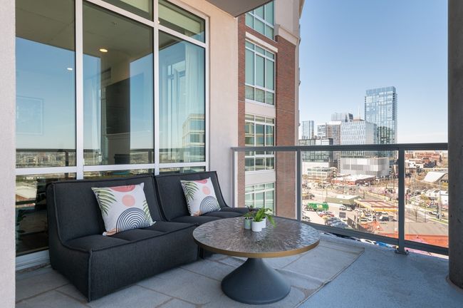 APT-407 - 20 Rutledge St, Condo with 3 bedrooms, 4 bathrooms and 2 parking in Nashville TN | Image 4