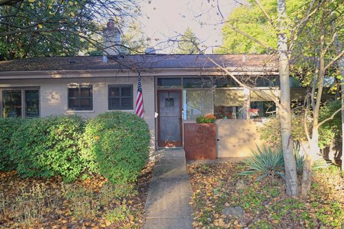 702 Kemman Ave, La Grange Park, IL, 60526-1662 | Card Image