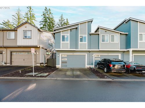6268 Se Harkness Ln, Hillsboro, OR, 97123-2659 | Card Image