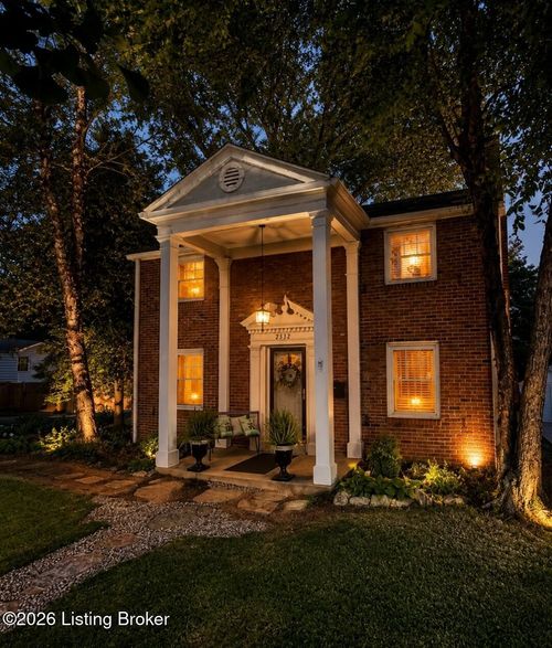 2332 Brighton Dr, Louisville, KY, 40205-3024 | Card Image