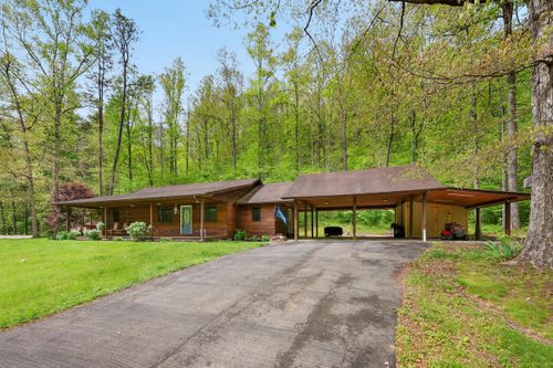 101 Gene White Ln, Morehead, KY, 40351-9584 | Card Image