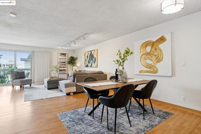 APT-320 - 960 Shorepoint Ct, Condo with 2 bedrooms, 2 bathrooms and 2 parking in Alameda CA | Image 21