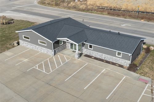 2601 120th St Nw, Swisher, IA, 52338-9416 | Card Image