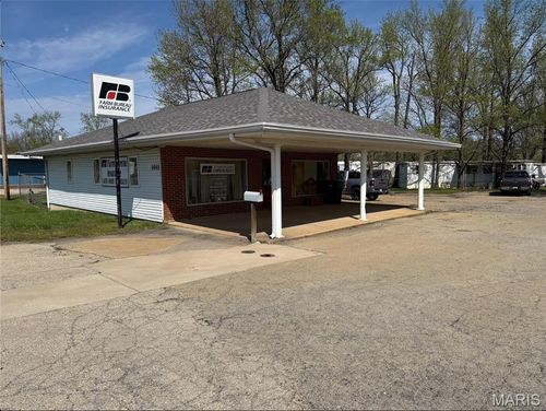 1011 Sainte Genevieve Avenue, Farmington, MO, 63640 | Card Image