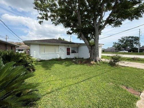 901 Maryland Ave, Kenner, LA, 70062-6111 | Card Image