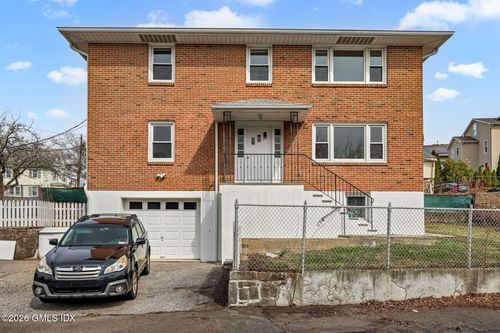 2 Grange St, Greenwich, CT, 06830-6267 | Card Image