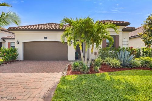 28009 Foxrock Ct, BONITA SPRINGS, FL, 34135-3123 | Card Image