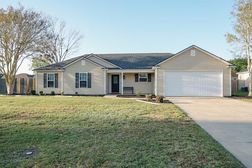 5251 Anchor Point Dr, Valdosta, GA, 31605-7068 | Card Image