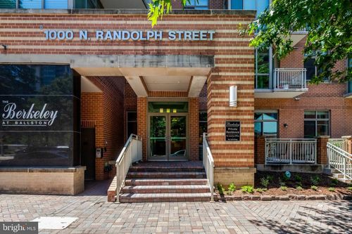 304-1000 N Randolph St, ARLINGTON, VA, 22201-5627 | Card Image