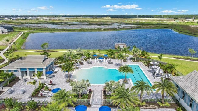 8045 Nevis Run, House other with 4 bedrooms, 6 bathrooms and null parking in BRADENTON FL | Image 16