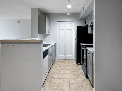 104-11133 Sw 8th St, Pembroke Pines, FL, 33025-6961 | Card Image