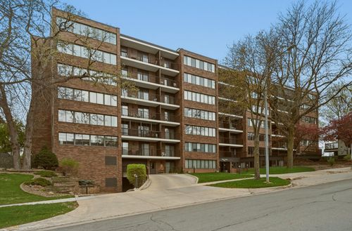 102-600 4th St Sw, Rochester, MN, 55902-3243 | Card Image