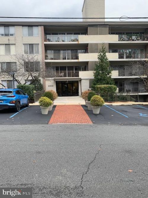 a308-2300 Riddle Ave, WILMINGTON, DE, 19806-2140 | Card Image