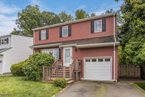 113 Jadach Dr, Dunellen, NJ, 08812-1606 | Card Image