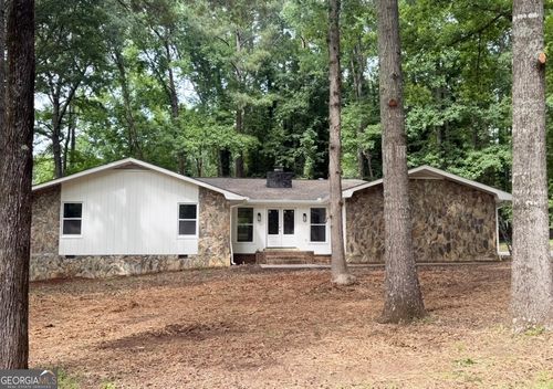 110 Canterbury Ln, Fayetteville, GA, 30215-2120 | Card Image