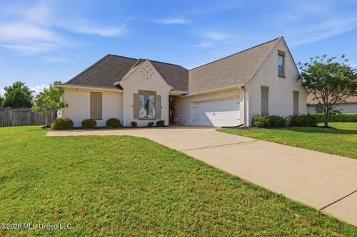 103 Catherine Blvd, Clinton, MS, 39056-6607 | Card Image