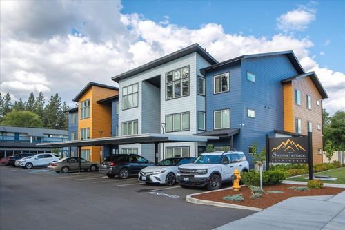 505 E Hawthorne Rd, Spokane, WA, 99218-1417 | Card Image