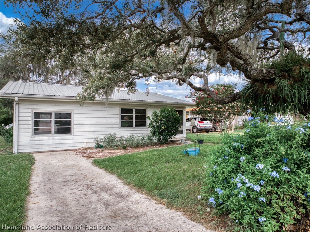 Matlo Ave, Sebring, FL 33870