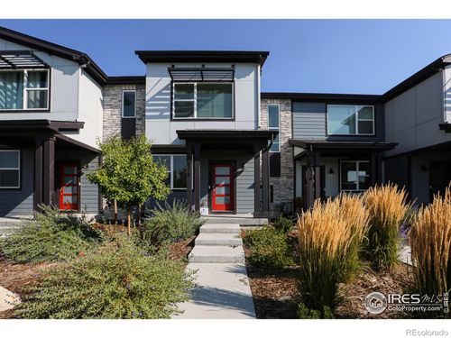 6318 N Lisbon St, Aurora, CO, 80019-2338 | Card Image