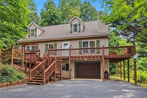 584 Chalet Dr, Sautee Nacoochee, GA, 30571-3619 | Card Image