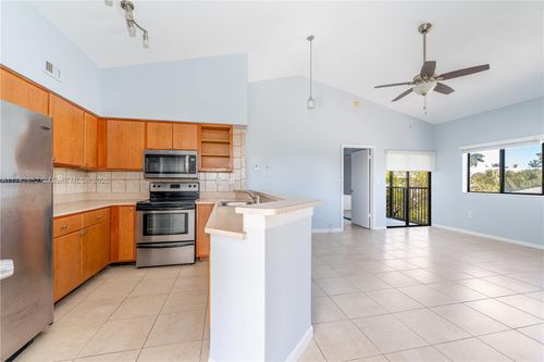 apt-706-2445 18th Ter, Fort Lauderdale, FL, 33315-2239 | Card Image