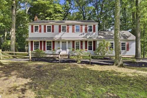 1565 Stanford Ln, PAOLI, PA, 19301-1225 | Card Image